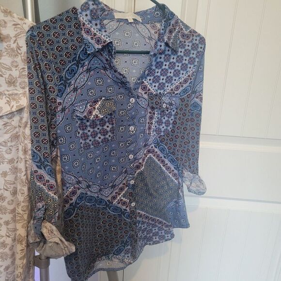 Womens tops set of 2 soft roll tab sleeves with collar v-neck cotton poly size s - Picture 6 of 16